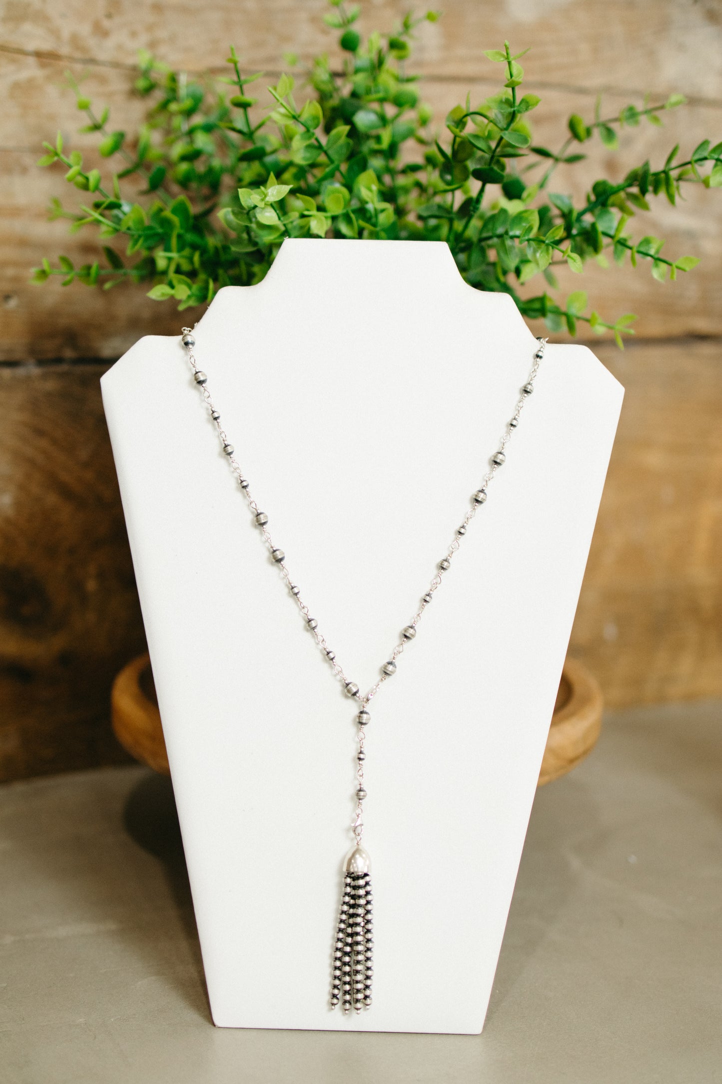 Pearl Lariat with Pendant