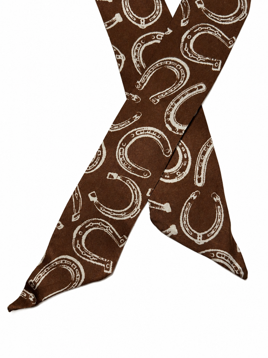 Brown Horseshoe Twilly