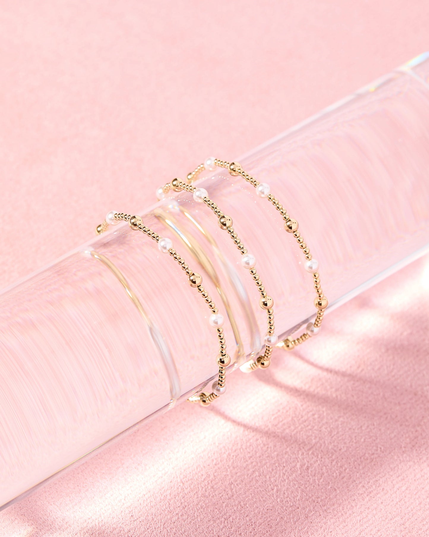 Beaded Blonde June Pearl Alternating Gold Bracelet