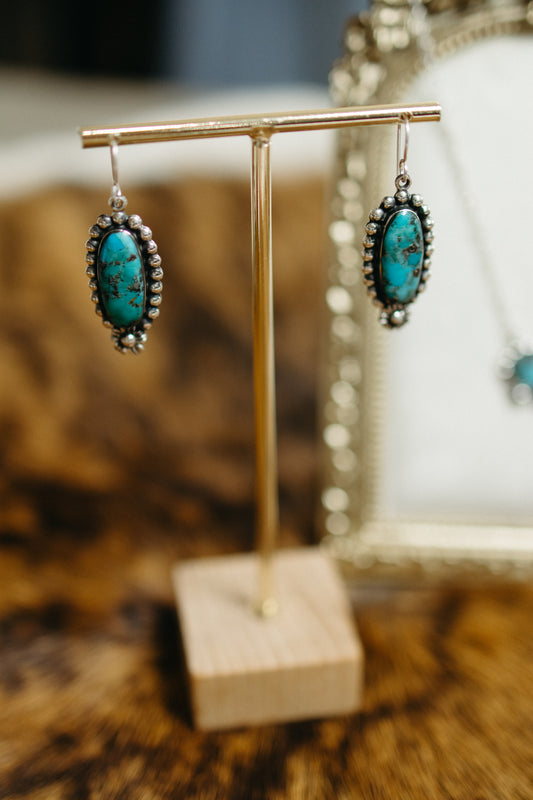 Oval Triple Flower Earring
