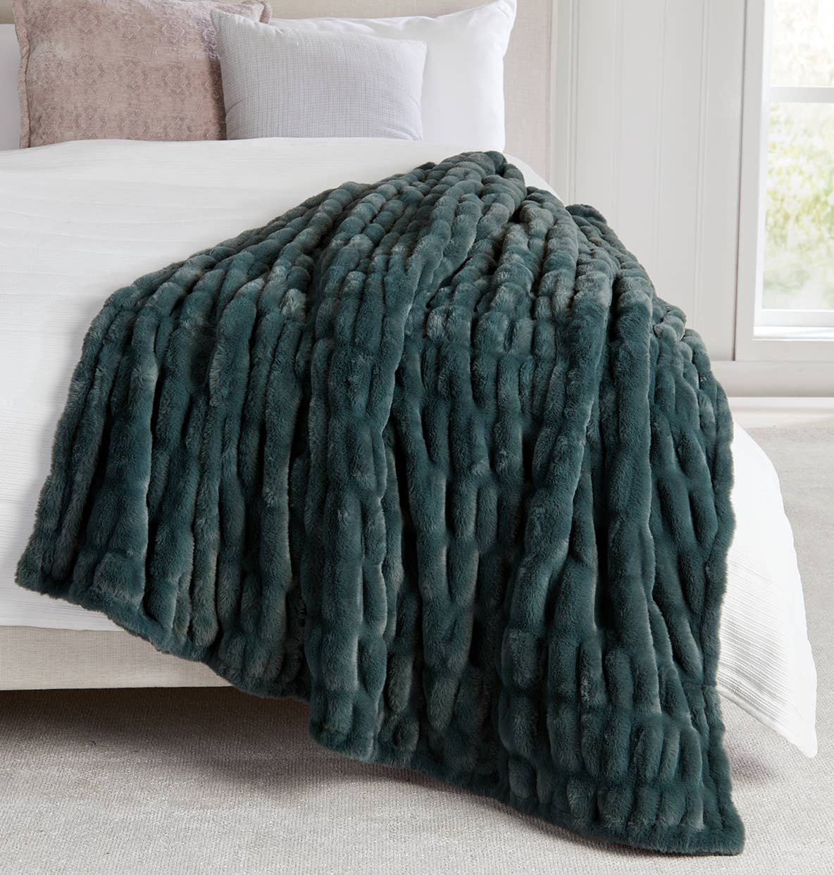 Luxury Throw Blankets