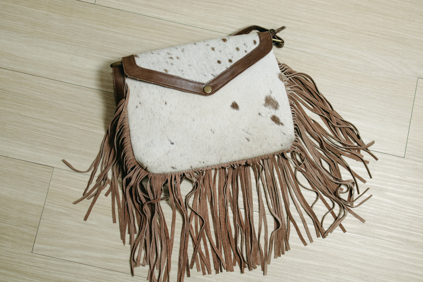 Cowhide Crossbody W/Fringe
