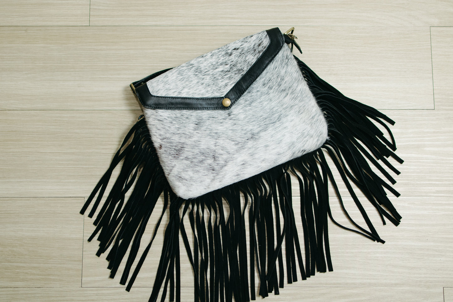 Cowhide Crossbody W/Fringe
