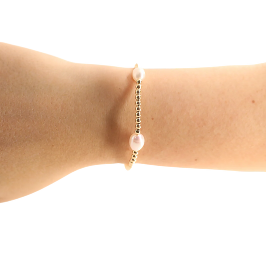 Beaded Blondes Pearl Poppi Gold Bracelet