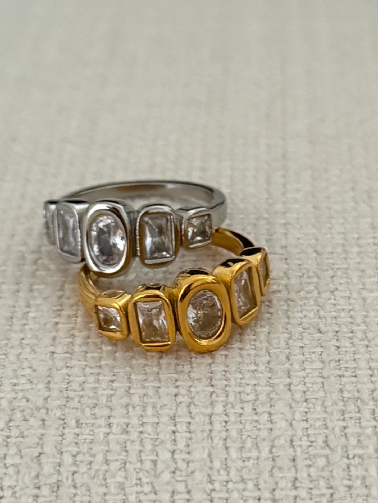 Hazel Ring Gold