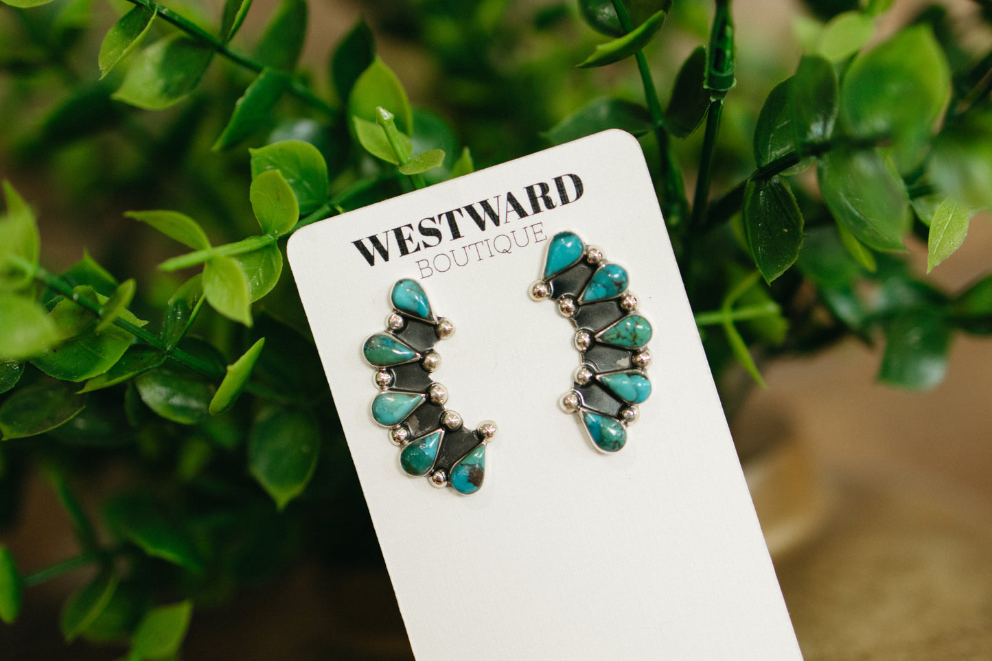 Half Cluster Turquoise Earring