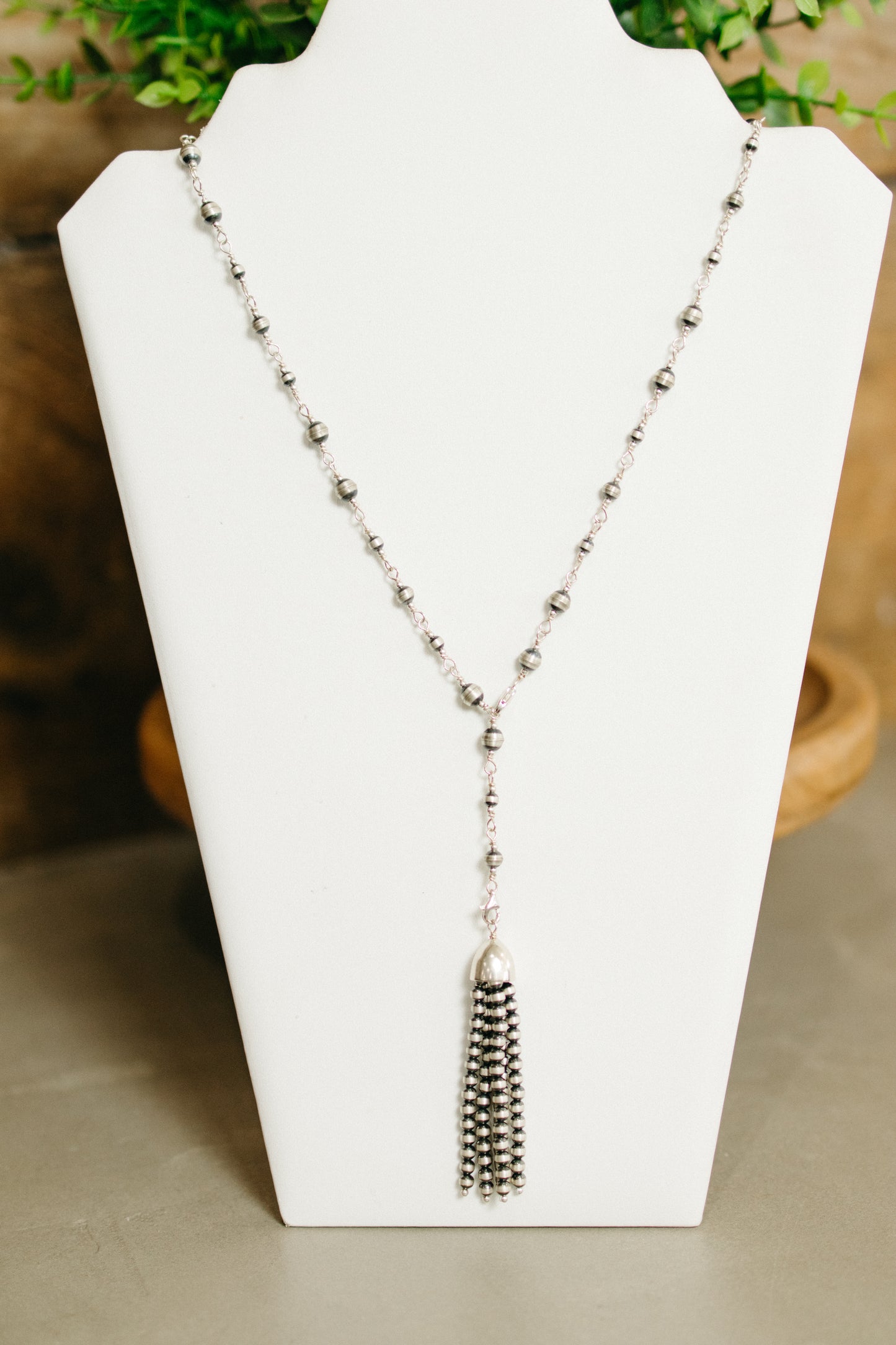 Pearl Lariat with Pendant
