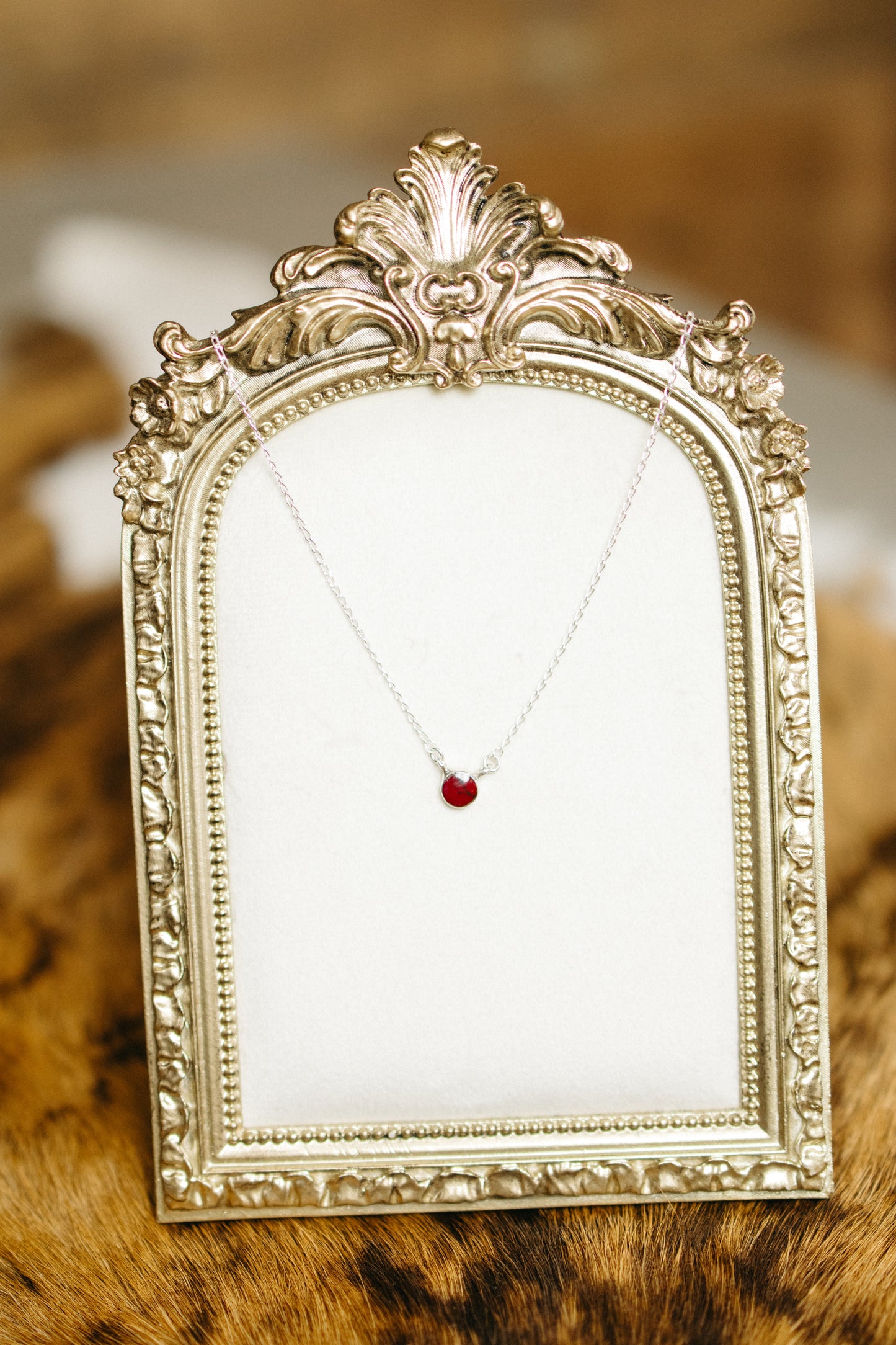 Dainty Single Necklace