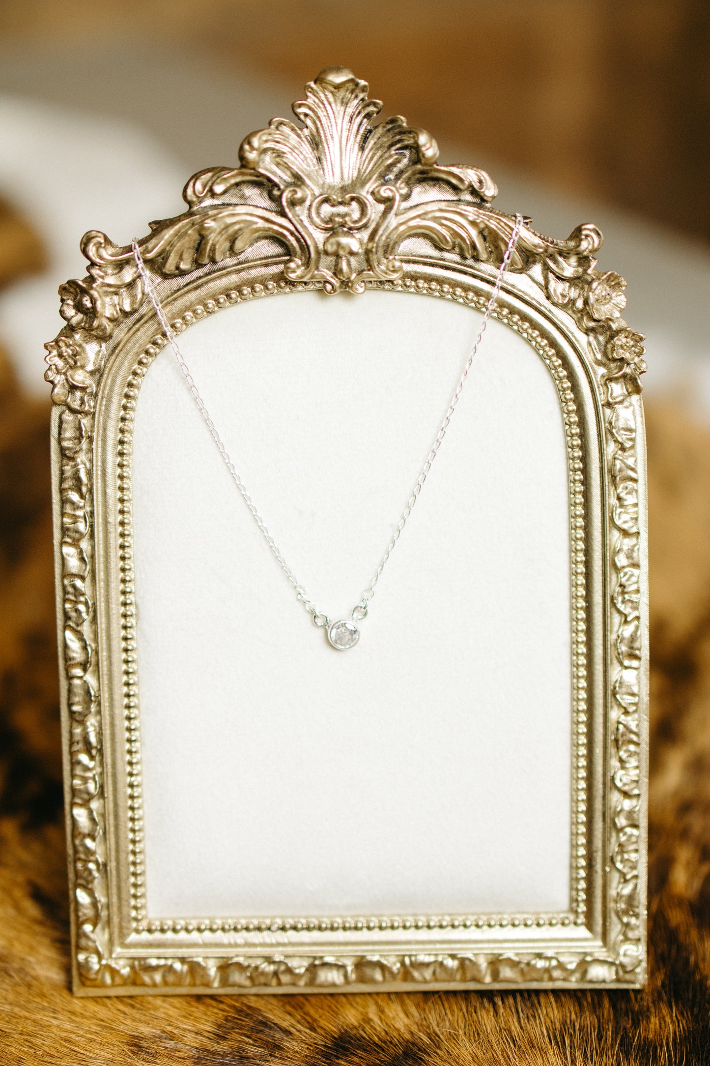 Dainty Single Necklace