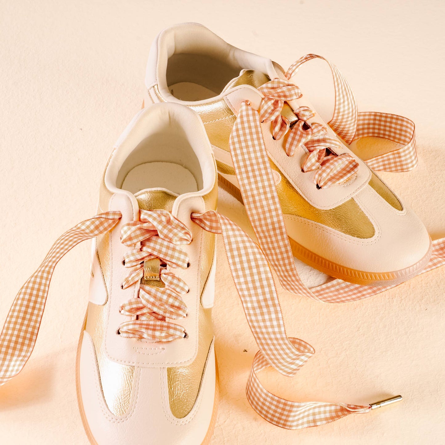 Step It Up Shoelaces-Gingham Tan