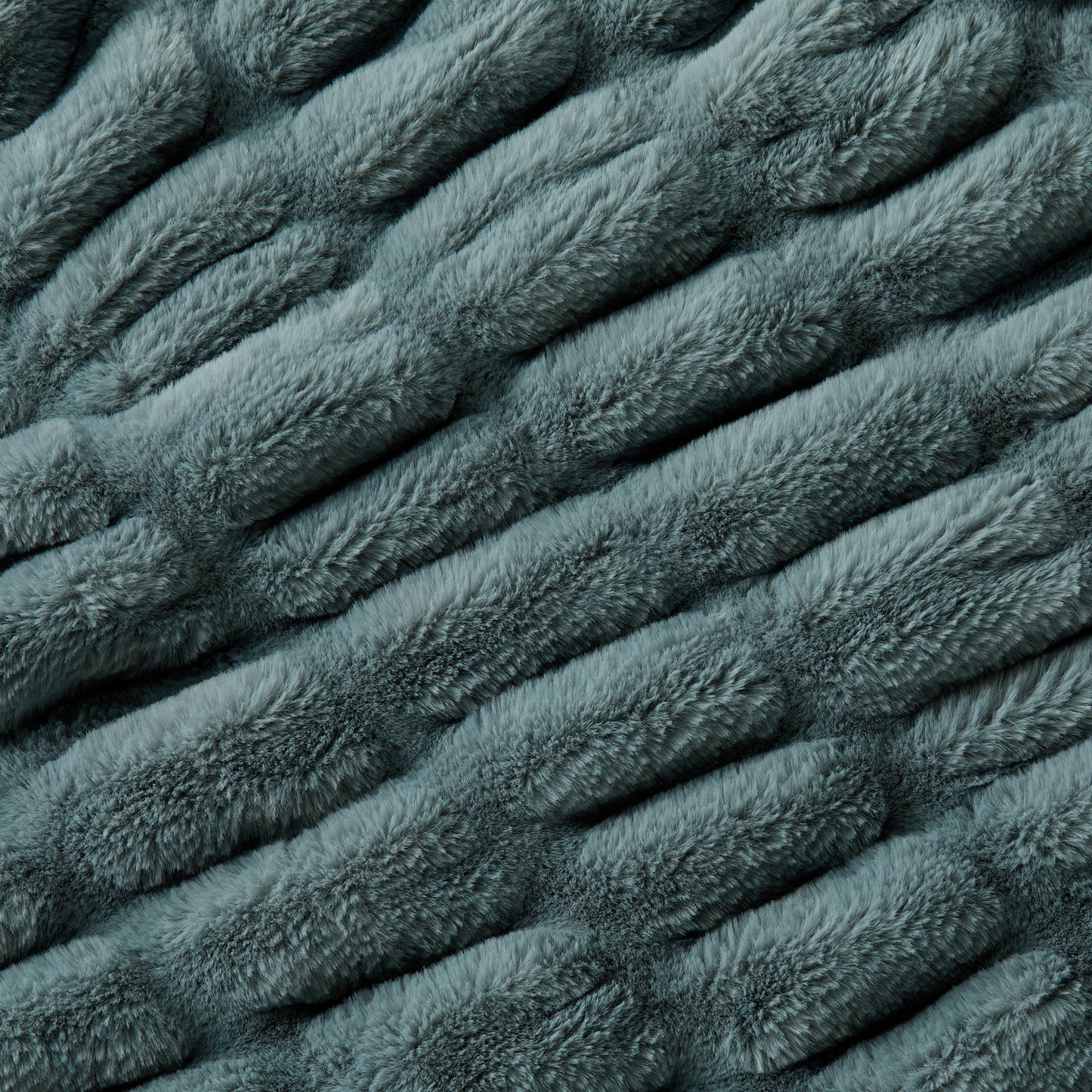 Luxury Throw Blankets